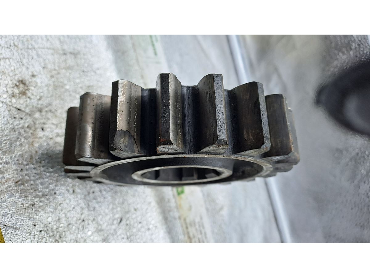 ENGRENAGE Z19  OCCASION