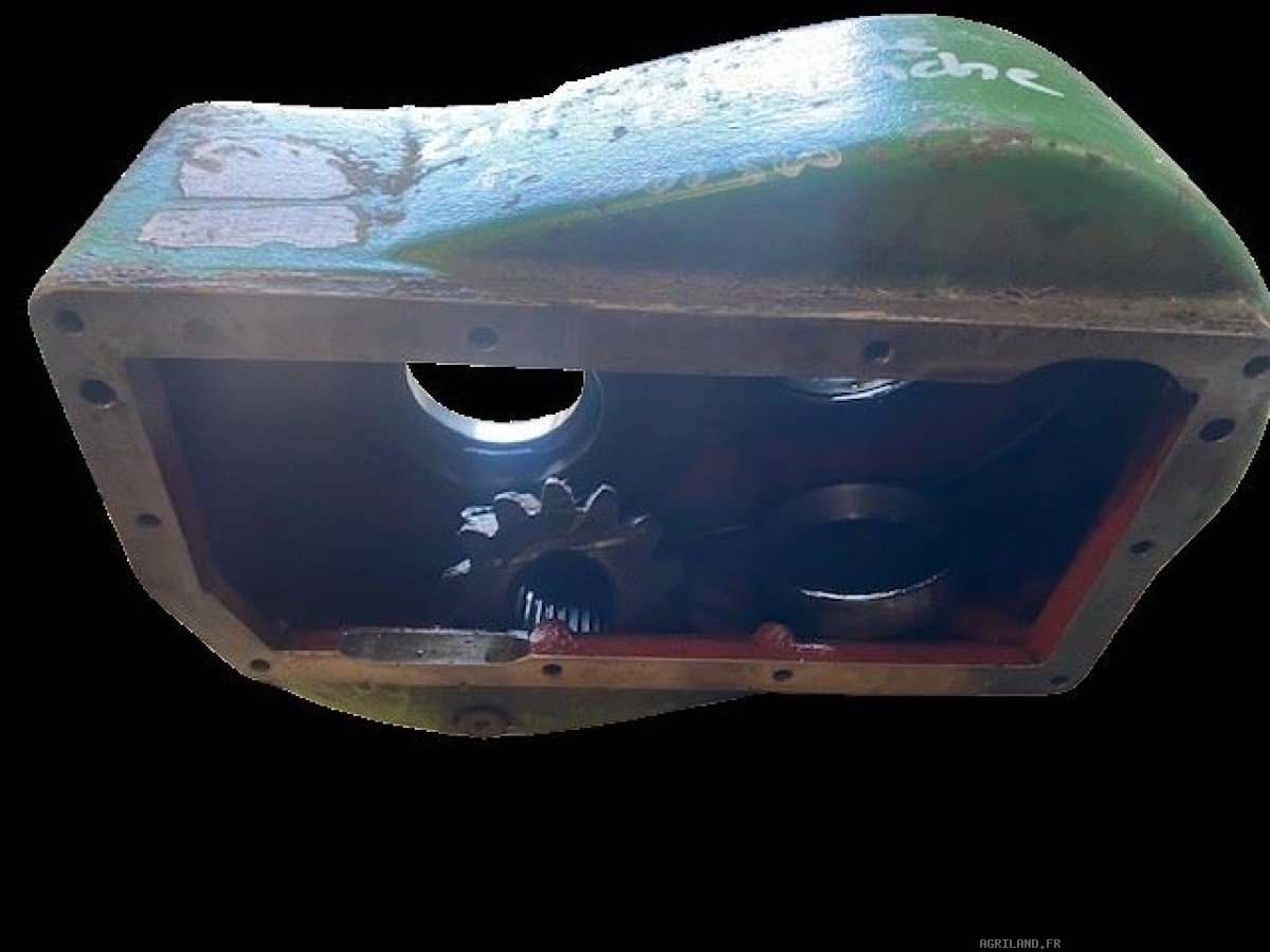 CARTER DE BOITIER CASSÉ