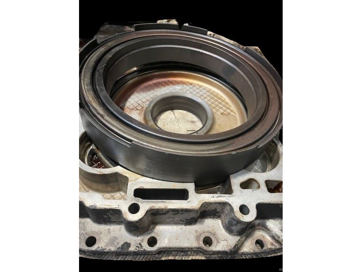 CARTER D'EMBRAYAGE DE MARCHE ARR