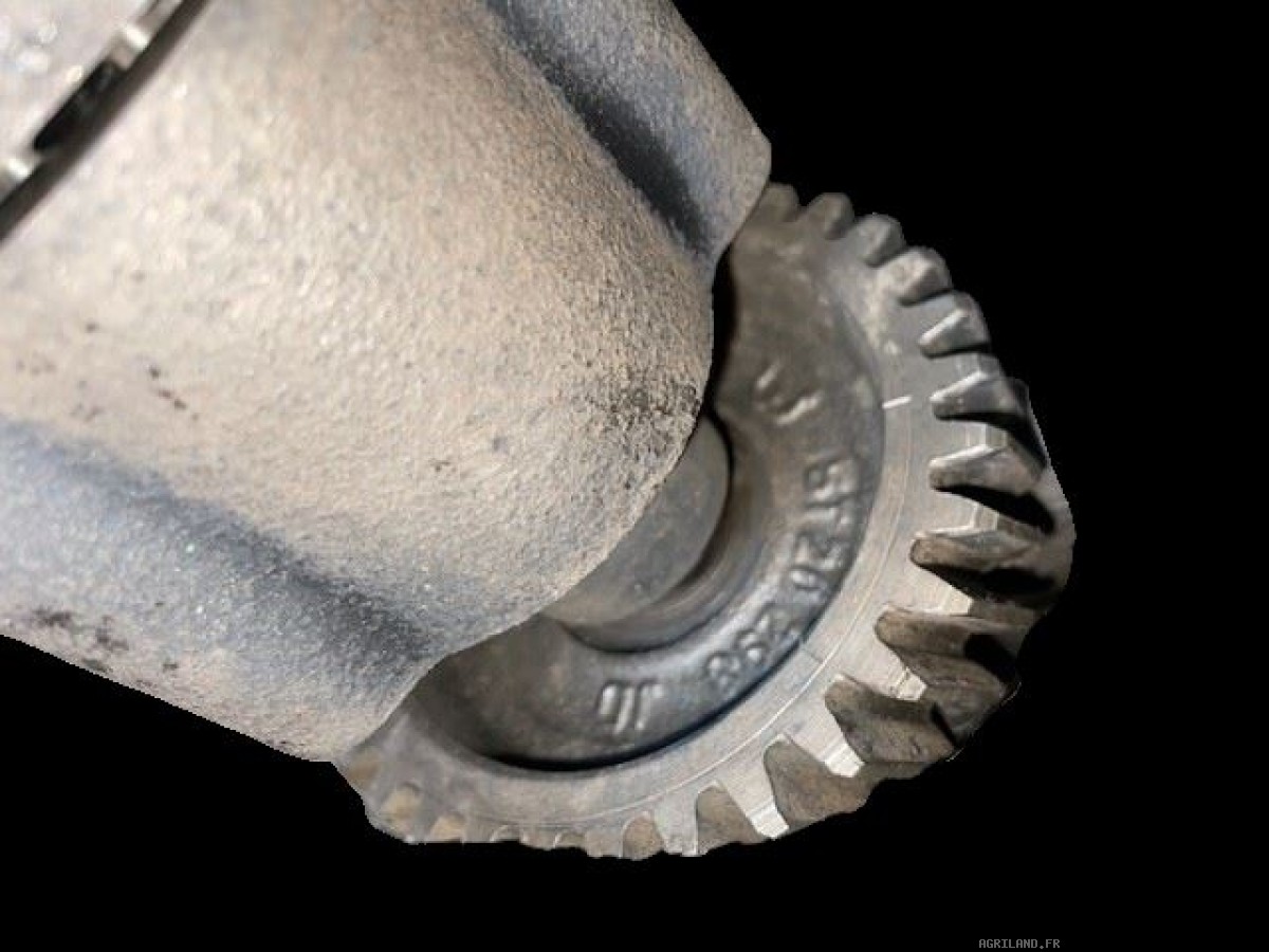 POMPE À HUILE MOTEUR  AVEC PIGNON Z33