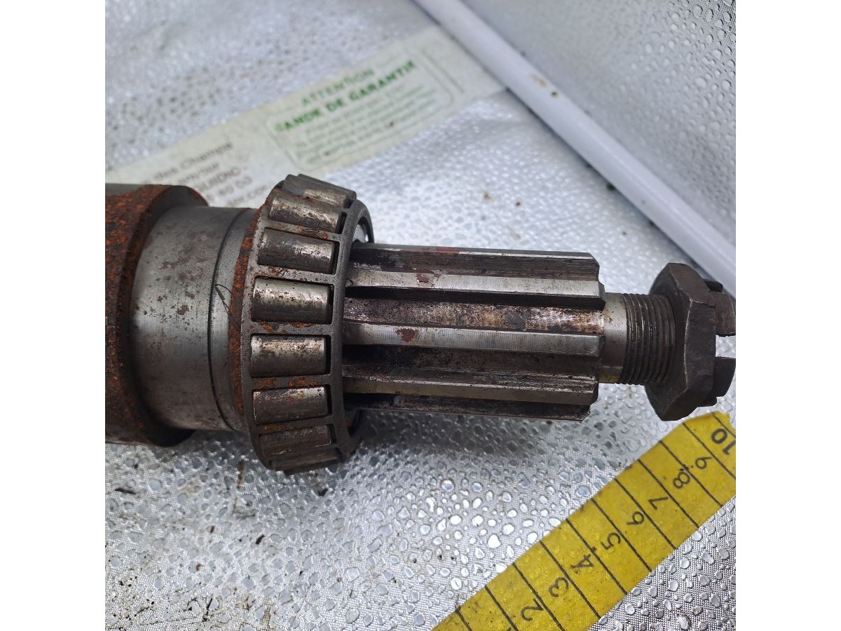 ARBRE PRIMAIRE AVEC SORTIE PTO