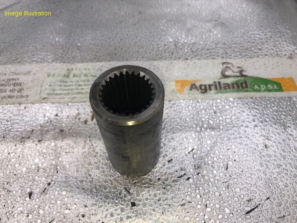 RACCORD CANNELÉ DE LA POMPE À HUILE 