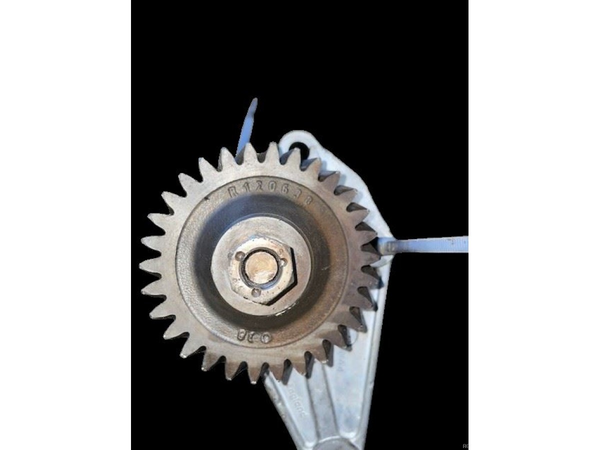 POMPE À HUILE AVEC PIGNON Z30