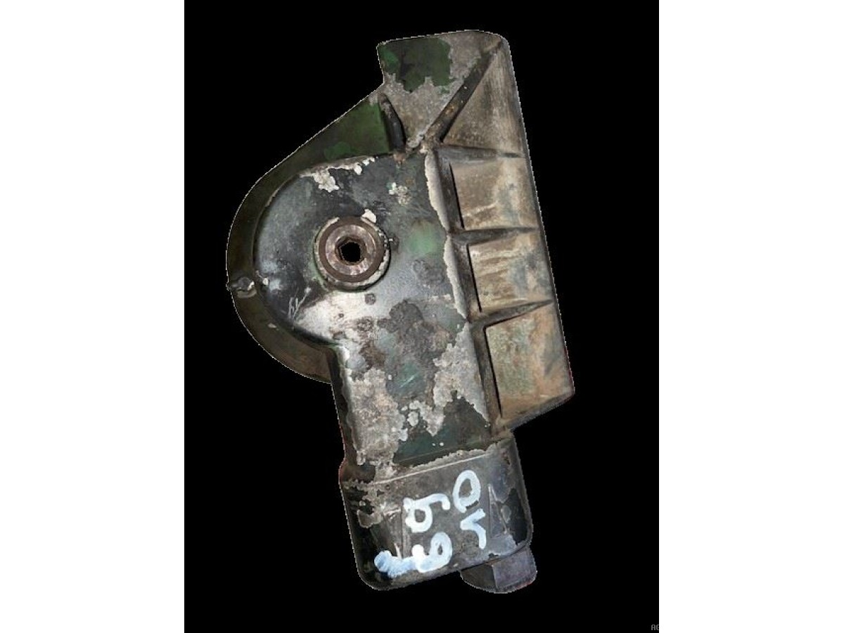 EMBASE DE FILTRE À HUILE