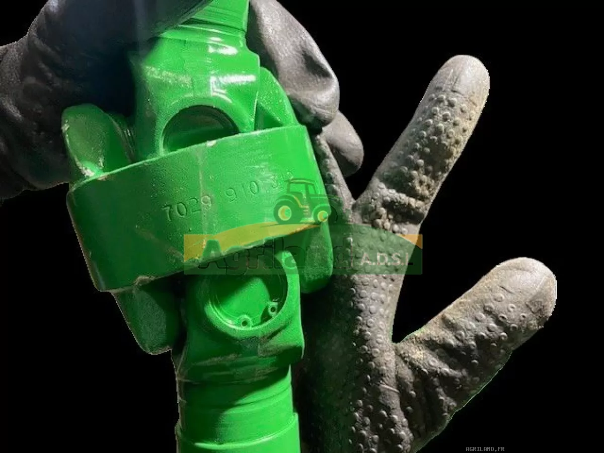 ARBRE À CARDAN DE PONT AV 