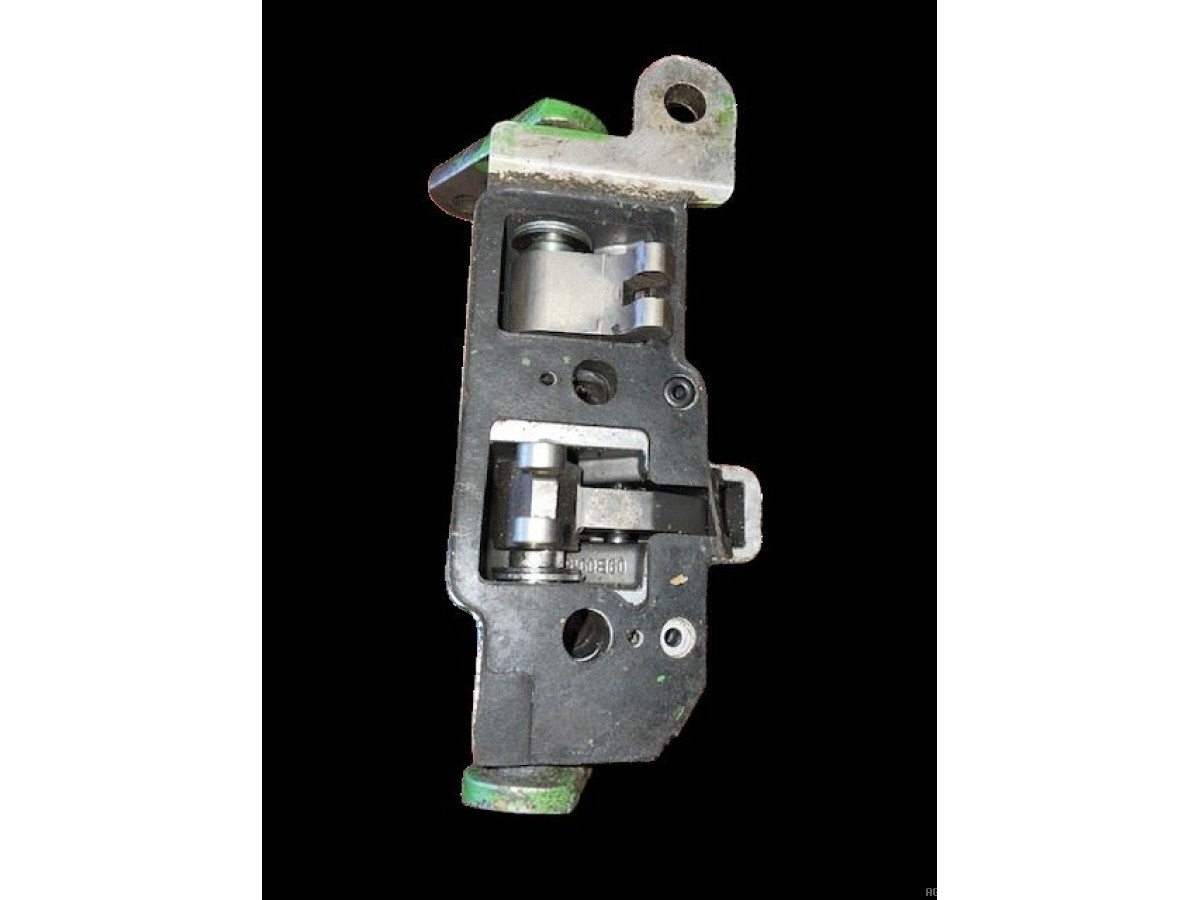 COUVERCLE DE COMMANDE DE PRISE DE FORCE 