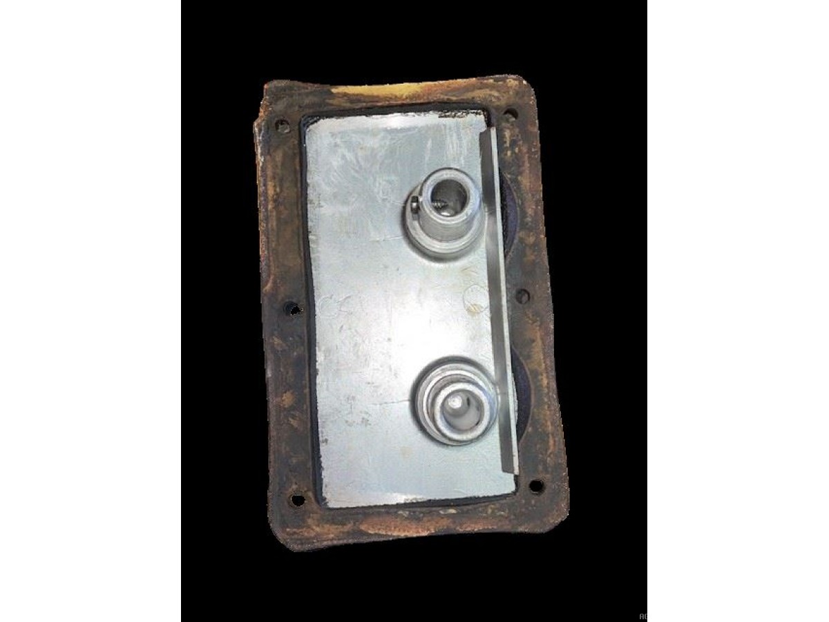 COUVERCLE ARR DE BOITIER