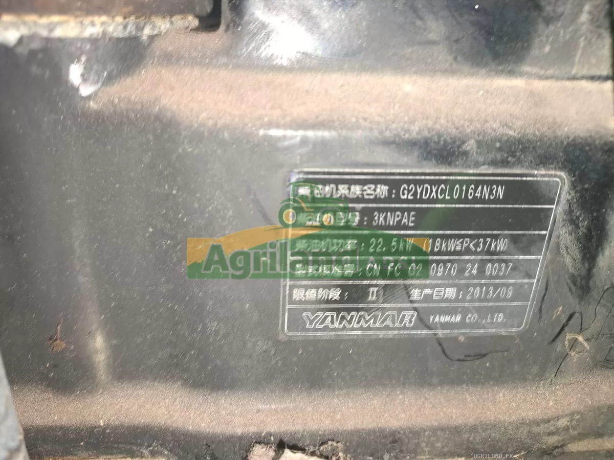 MOTEUR YANMAR COMPLET SANS DEMARREUR NI ALTERNATEUR