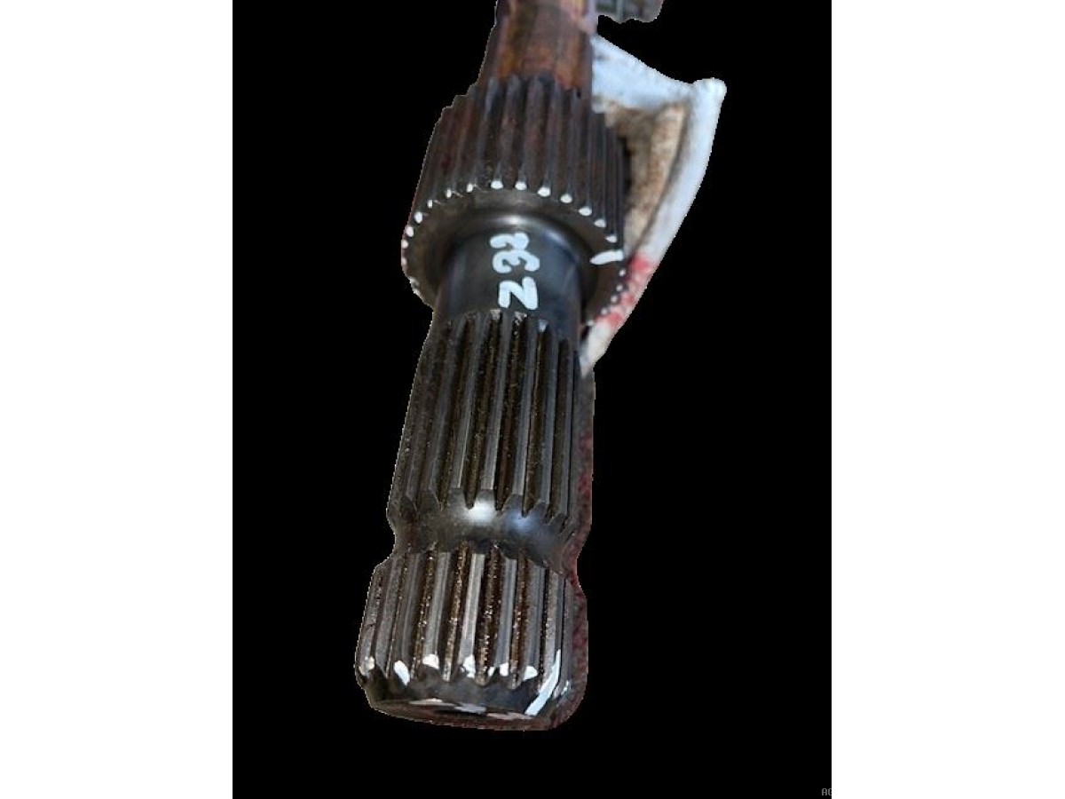 ARBRE DE PRISE DE FORCE ARR L=232 MM Z6/21/32