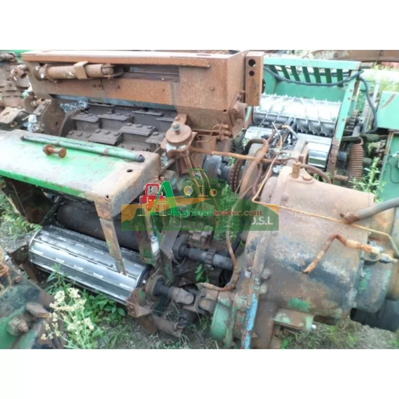 7400 John Deere