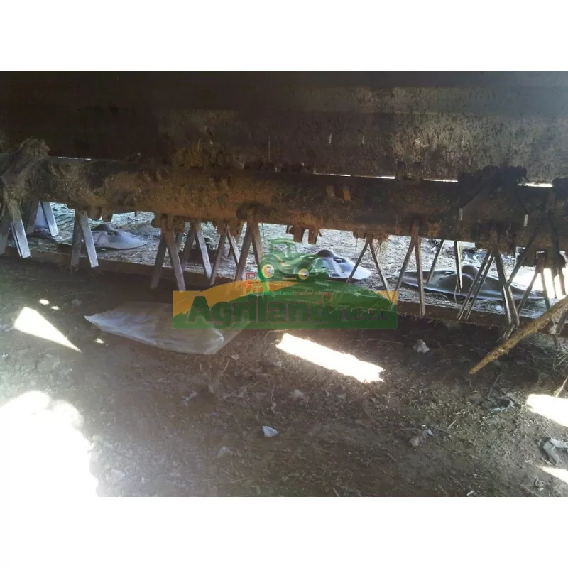 Faucheuse Conditionneuse John Deere 1365 Pour Pieces
