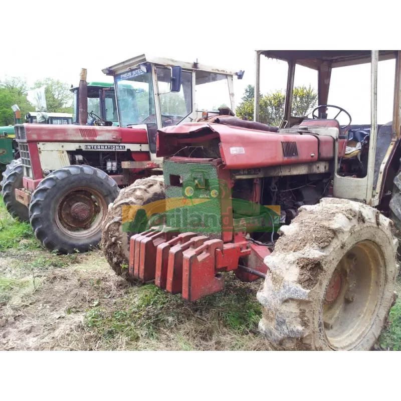 INTERNATIONAL Tracteur Ih 844 Sb