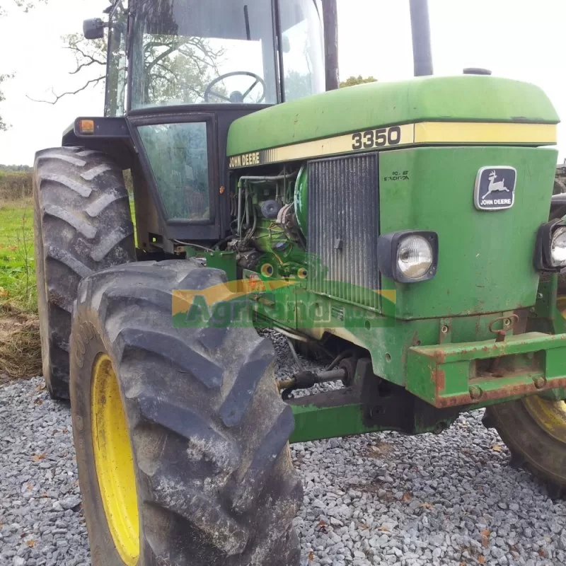 Tracteur John Deere 3350