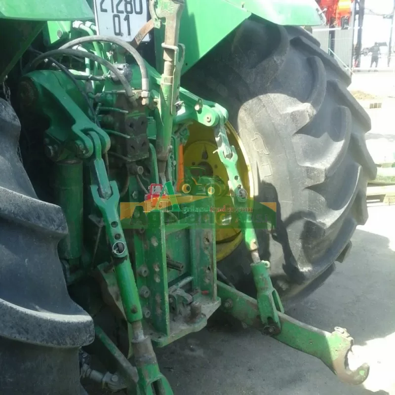John Deere 7710 Pour Pieces
