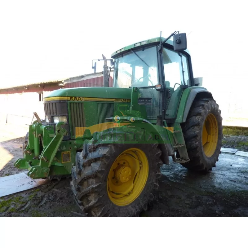 John Deere 6800
