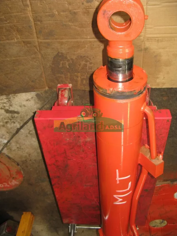 MANITOU Verin Pour Telescopique