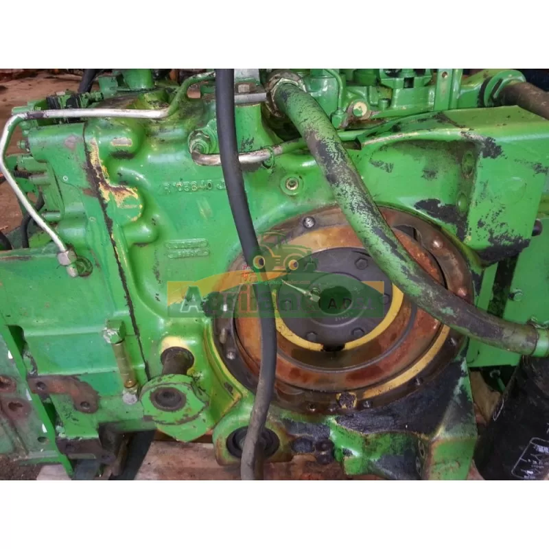 JOHN DEERE Carter De Differentiel R105840 Re62120