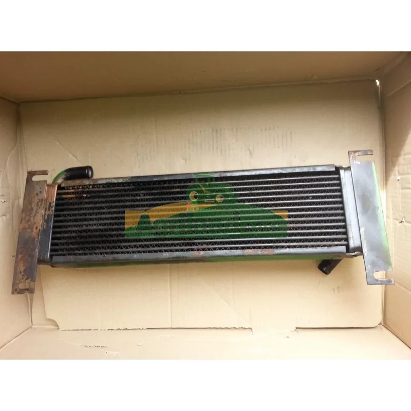 JOHN DEERE Radiateur D'huile Serie 40