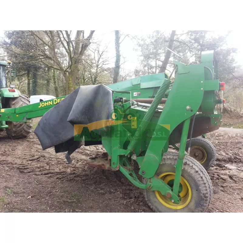 Faucheuse John Deere 730