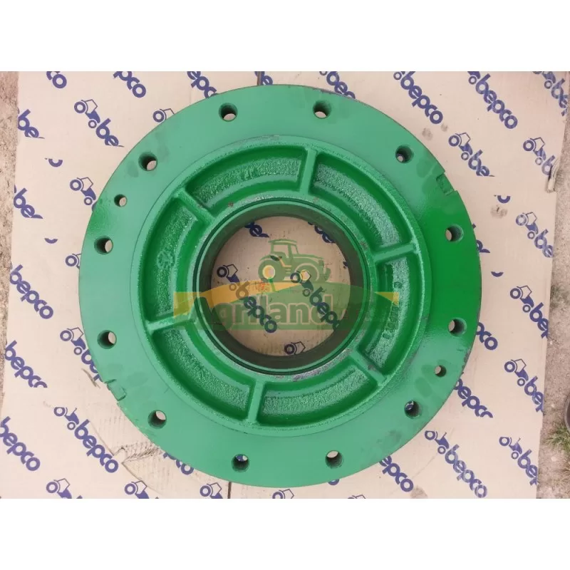 R135866 Moyeu De Roue John Deere