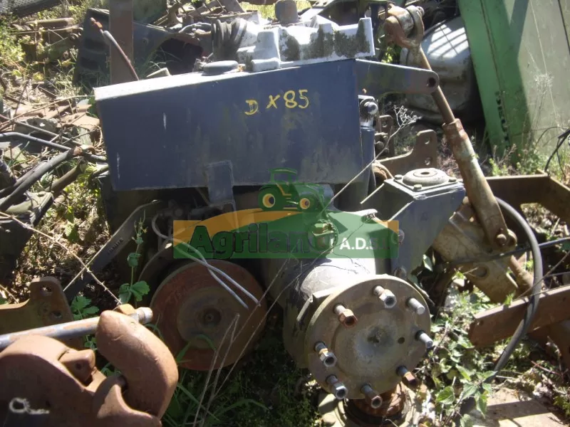 DEUTZ-FAHR Pont Arrière Deutz Dx 85