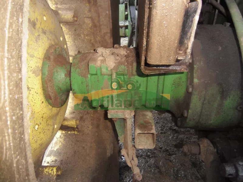 Réducteur + Trompette Pont Arrière Gauche John Deere 3050