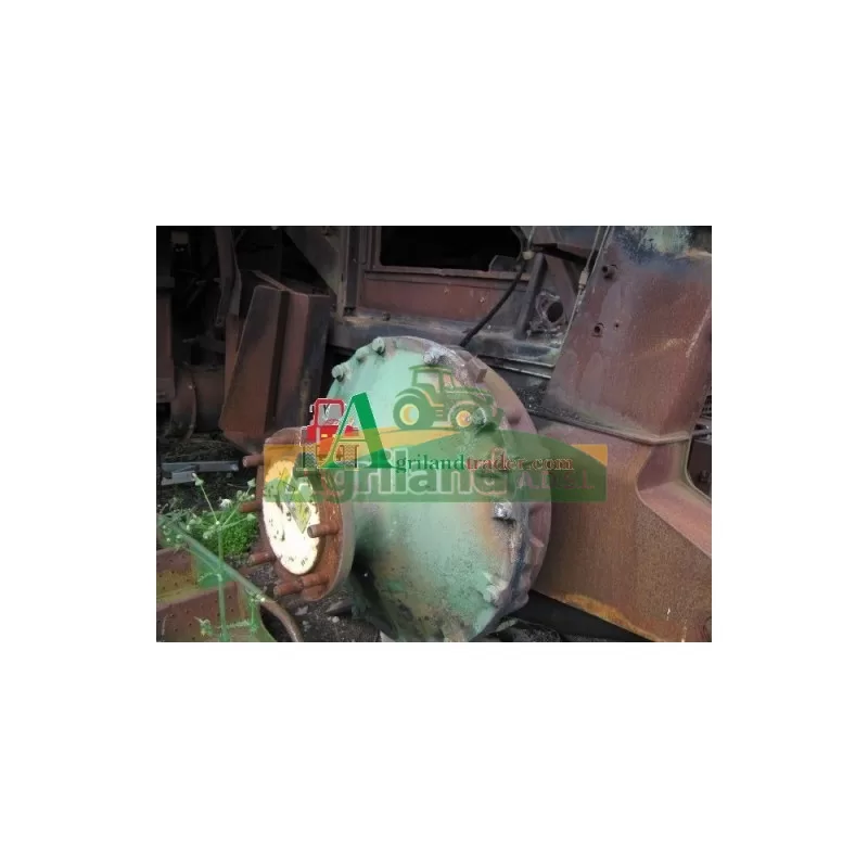 John Deere 975