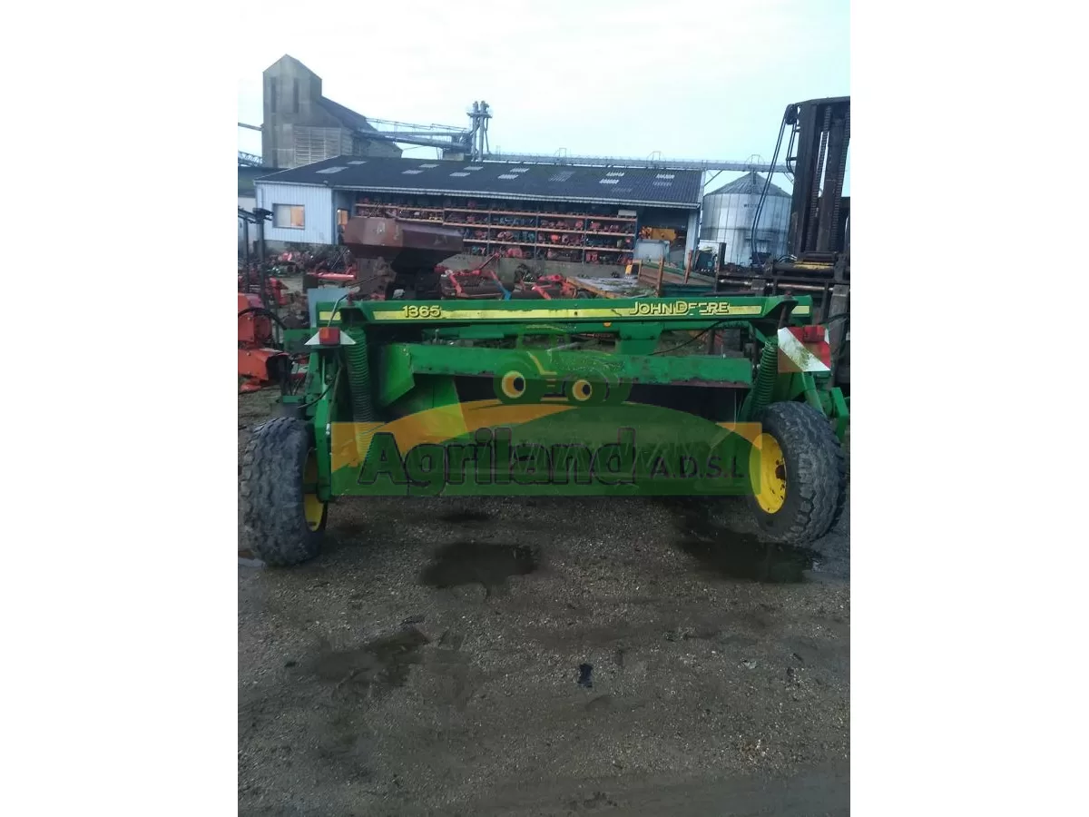JOHN DEERE 1365