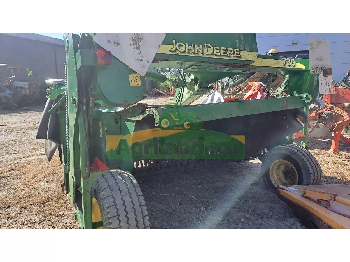 JOHN DEERE 730