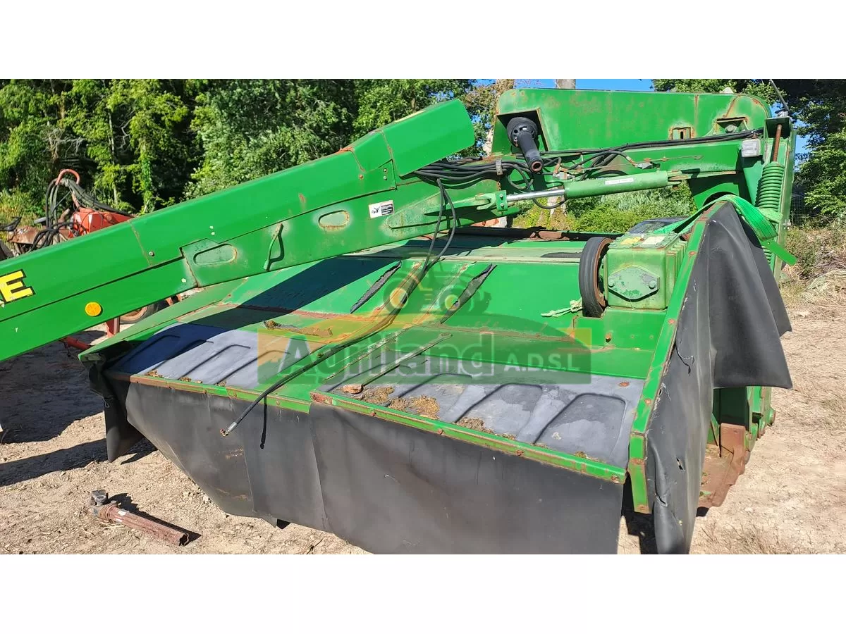 JOHN DEERE 730