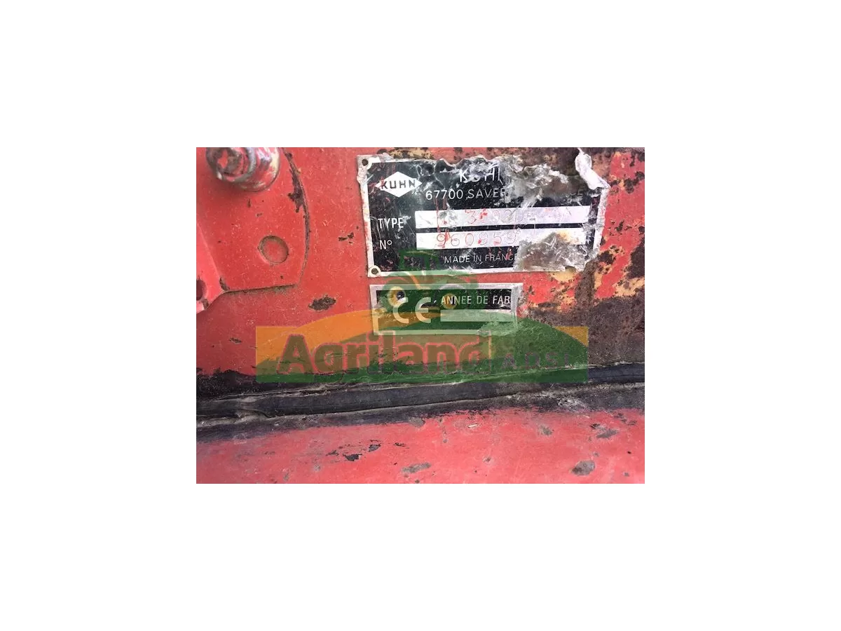 KUHN HR 3002 D