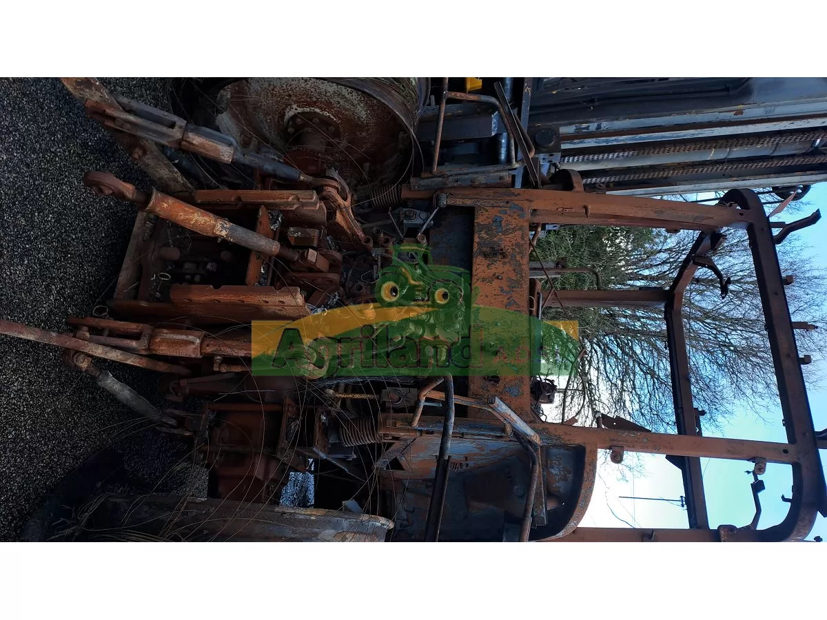 RENAULT ARES 630 RZ 4253 WH 72