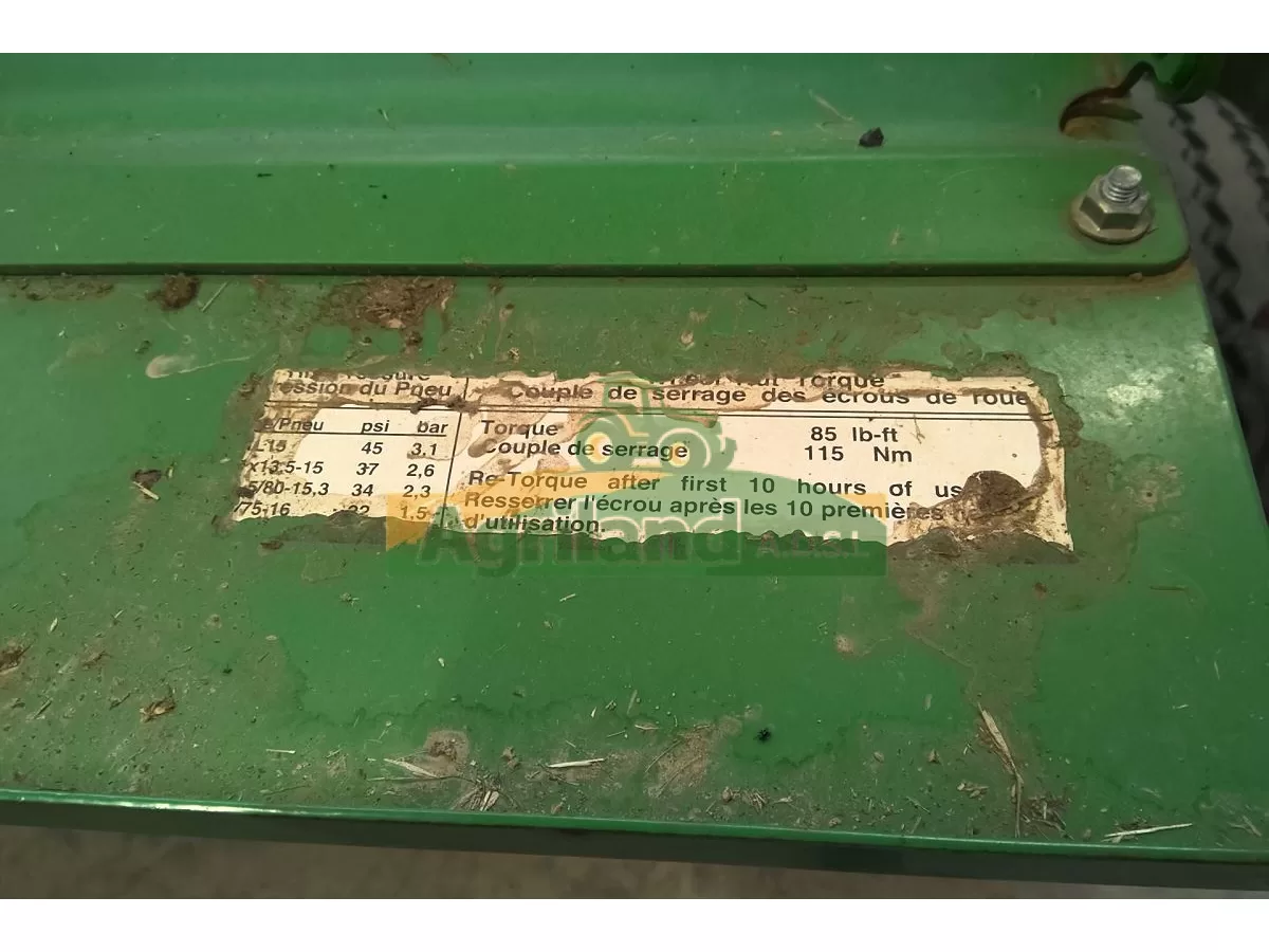 JOHN DEERE 530