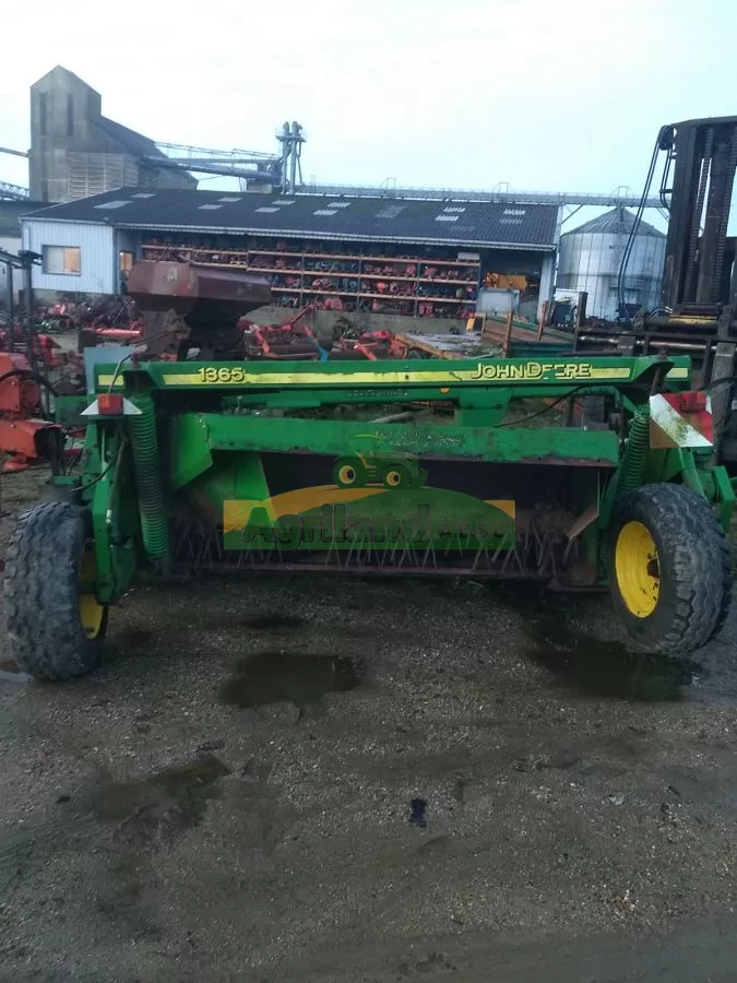 JOHN DEERE 1365
