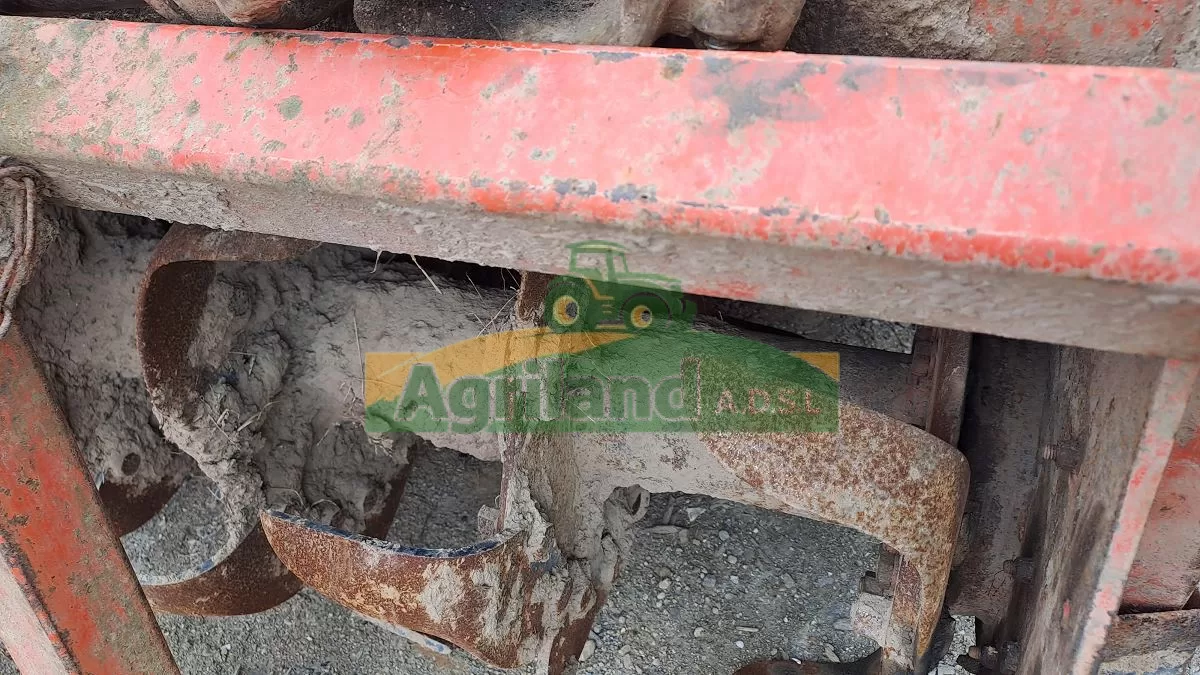 HOWARD  HR 40 230 WU