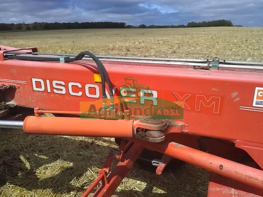 KUHN DISCOVER XM 32