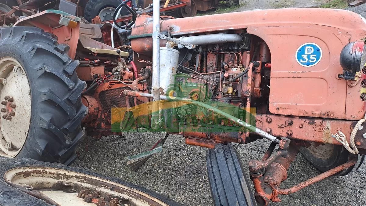 RENAULT D 35 4556 SZ 56