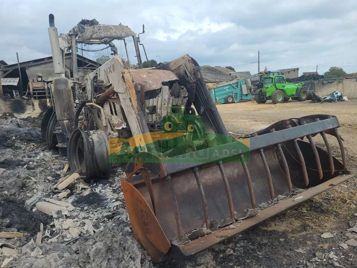 JOHN DEERE 6120 M FD-786-RF