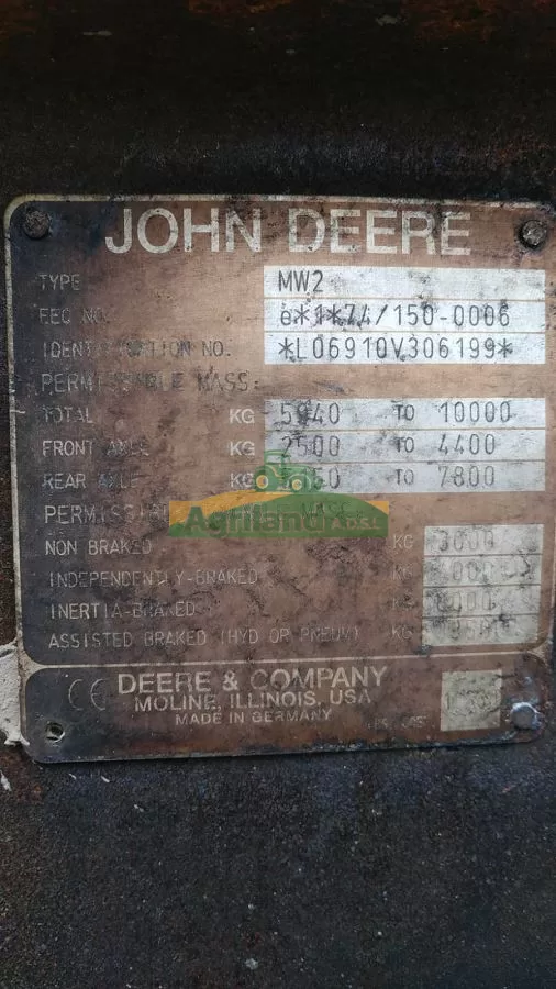 JOHN DEERE 6910 - 4RM 8855 VQ 50
